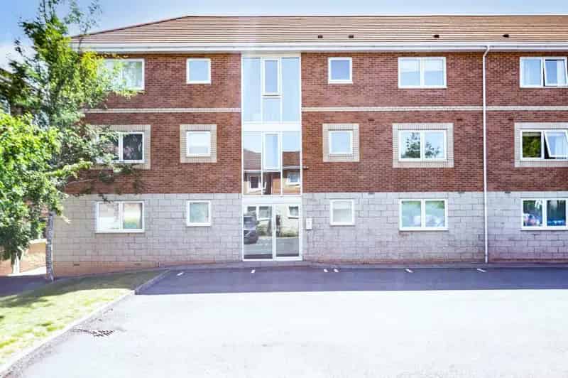 2 Bedroom Apartment for Sale Near Longbridge