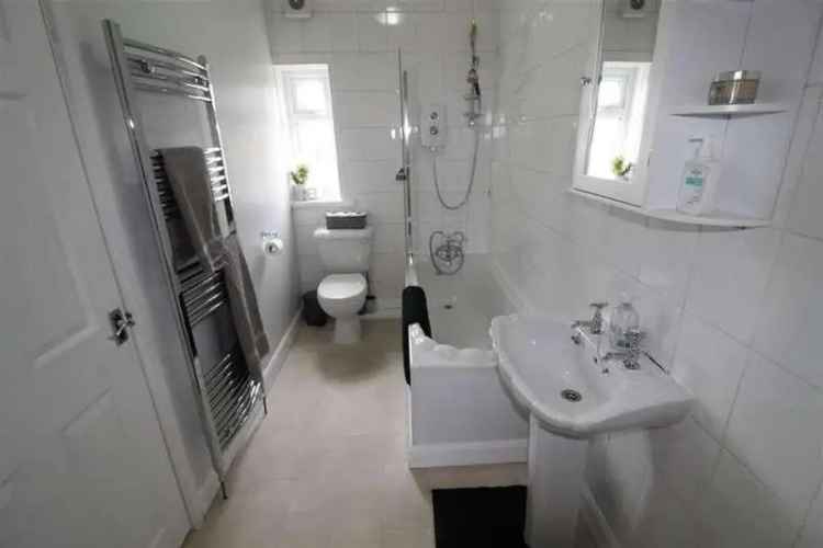 2 Bedroom Cottage For Sale