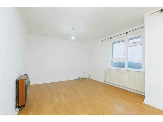 2 bedroom flat  for sale