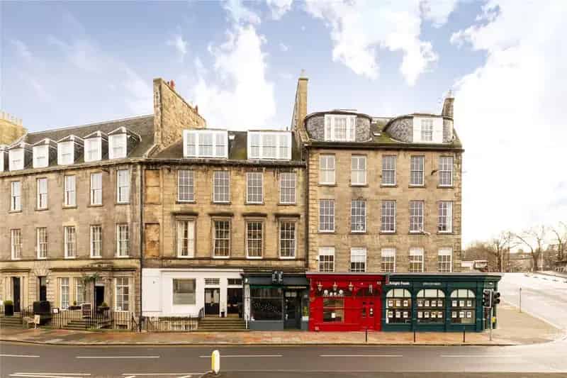 2 Bedroom Apartment for Sale in Edinburgh New Town