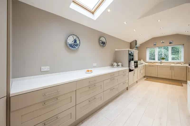 4 Bedroom House For Sale Kingswinford