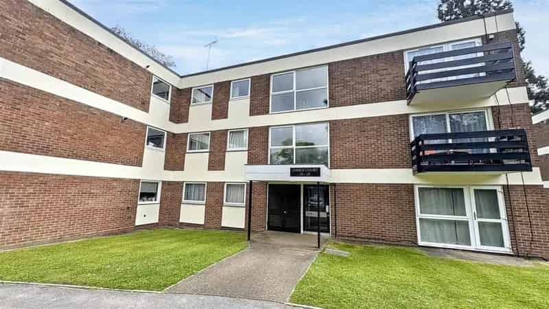1 Bedroom Flat for Sale