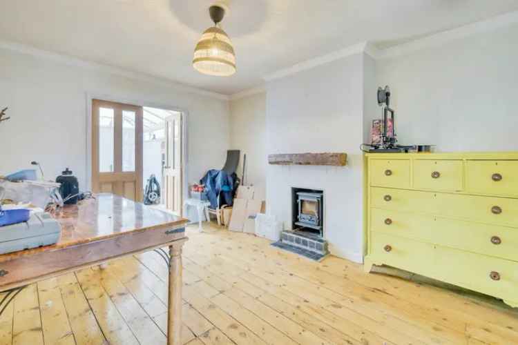 Four Bedroom Family Home in Plympton