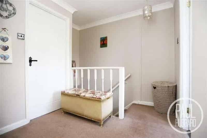 4 Bed House for Sale Family Home with Converted Garage Bar