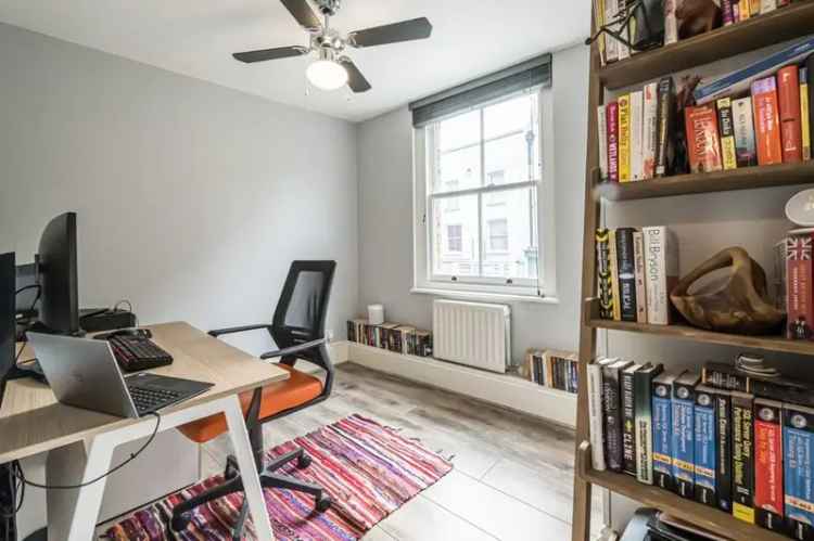 2 Bedroom Flat for Sale near Waterloo Station London SE1