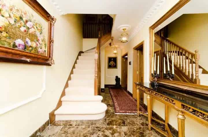 5 Bedroom Semi Detached House For Sale Anson Road London