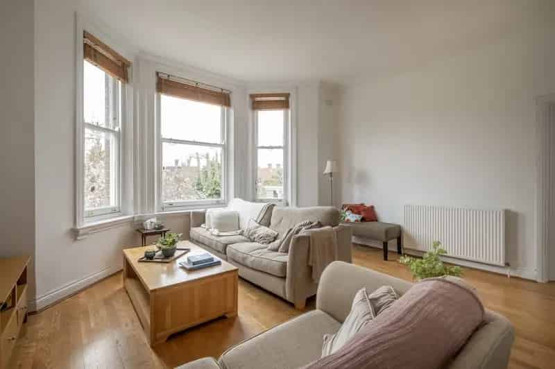 2 Bedroom Flat for Sale in Putney
