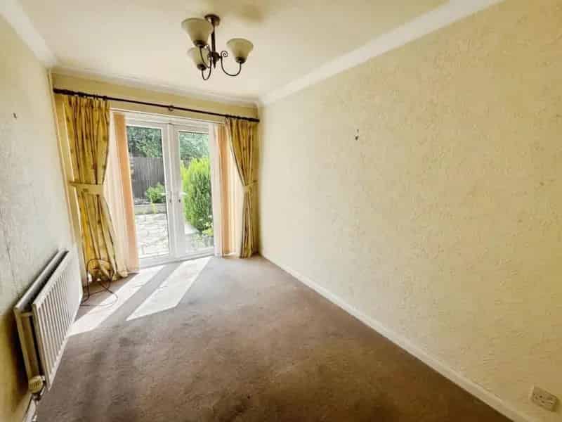 3 Bed Detached House For Sale - Renovation Project