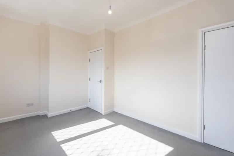 2 Bed House for Sale - Recently Refurbished