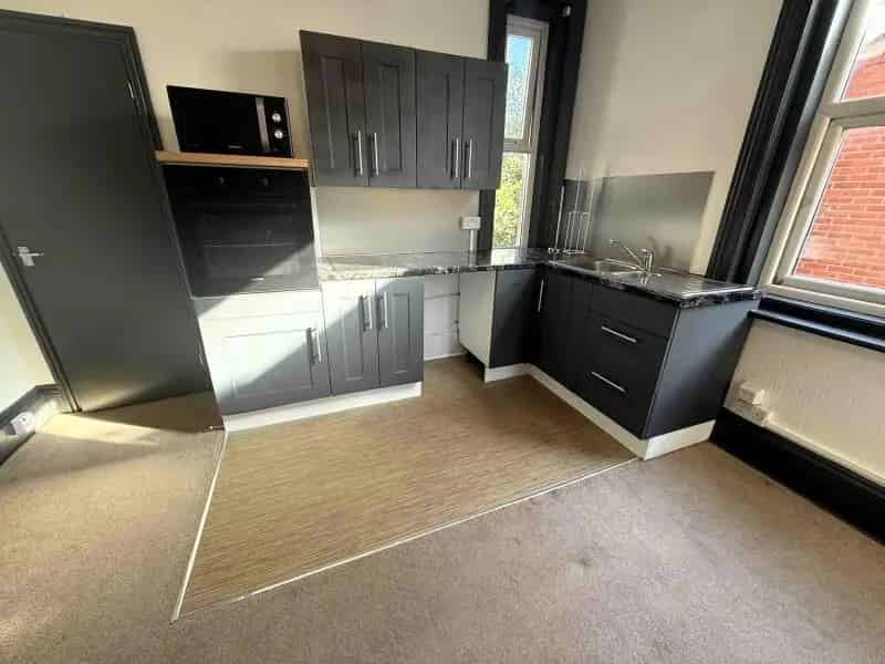 Studio Flat in Frances Road Bournemouth