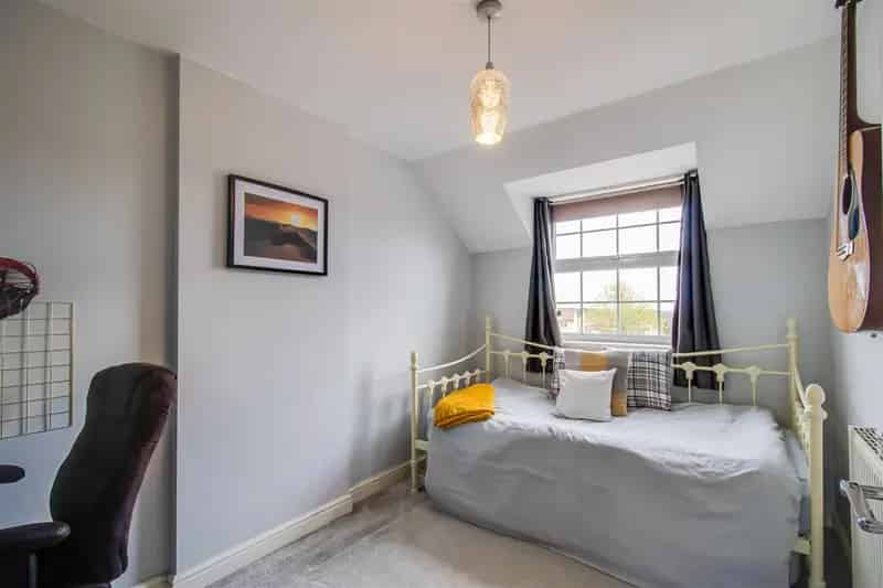 4 Bedroom Semi Detached House to Rent Rothwell Leeds