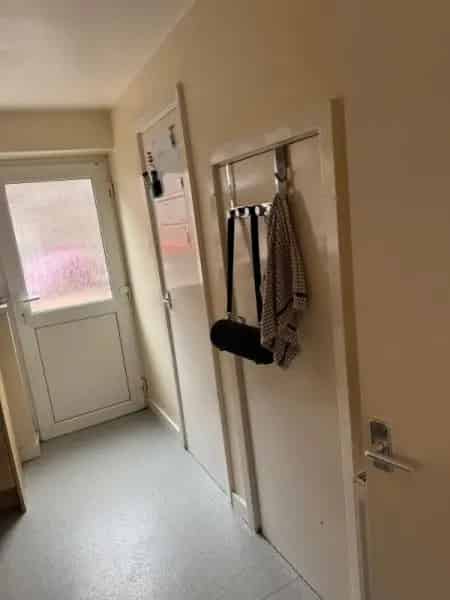 2 Bedroom House with Garden and Parking