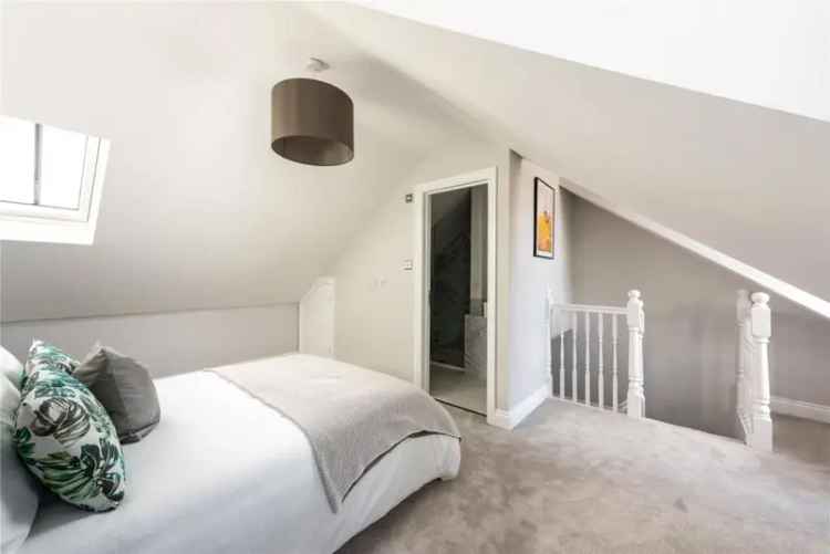 2 Bedroom Apartment near Preston Park - Stamp Duty Paid