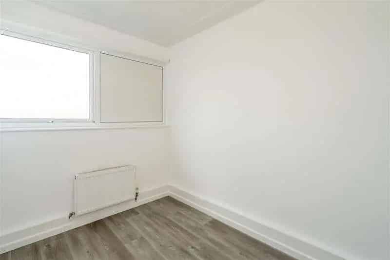 3 Bed Flat for Sale near Felpham Village