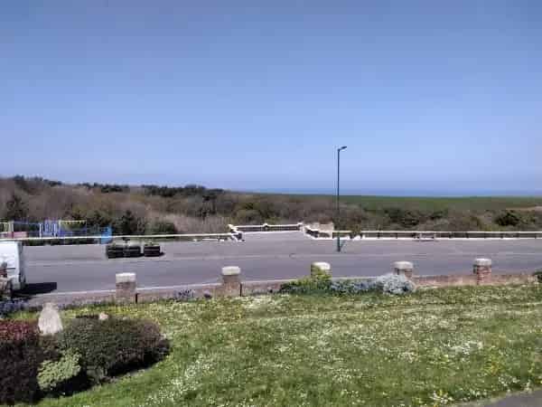 Seafront 1-Bed Maisonette for Over 55s Panoramic Sea Views