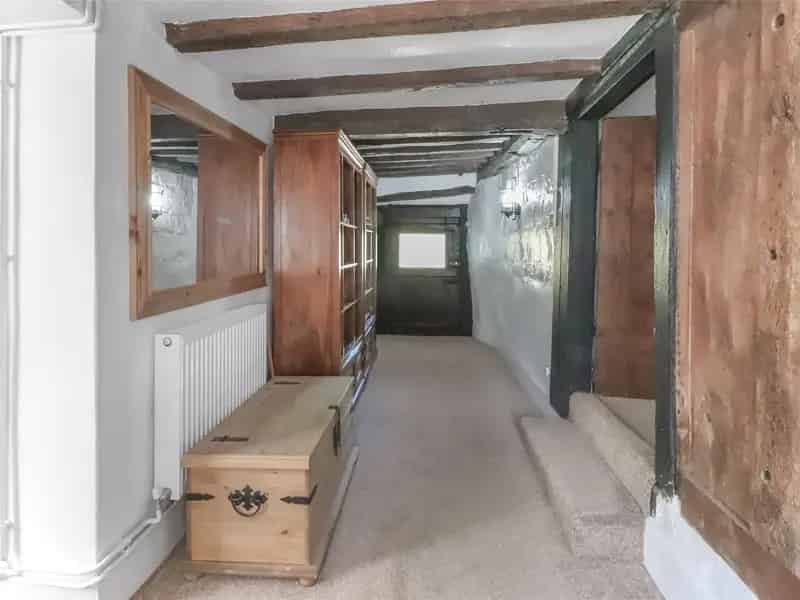 3 Bedroom Detached Cottage Sampford Courtenay 1 Acre Grounds Stables Paddock