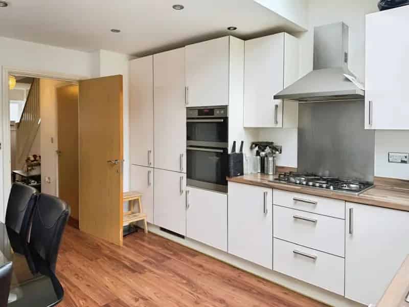 4 bedroom House
 For Sale