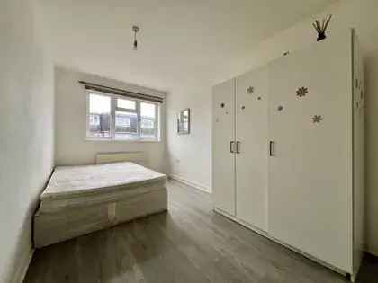 3 Bedroom Townhouse West Beckton Family Home