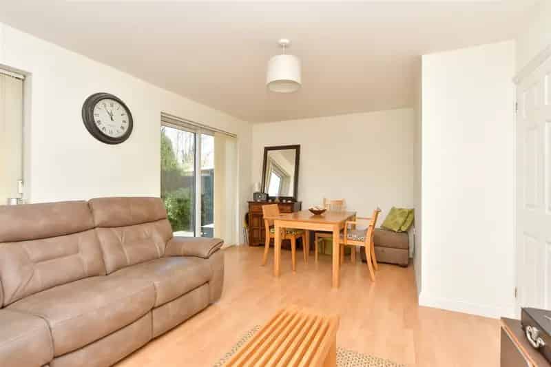 3 Bedroom Detached House for Sale Minster on Sea