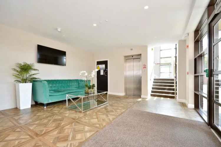 2 Bedroom Penthouse Apartment for Sale Wilmslow SK9