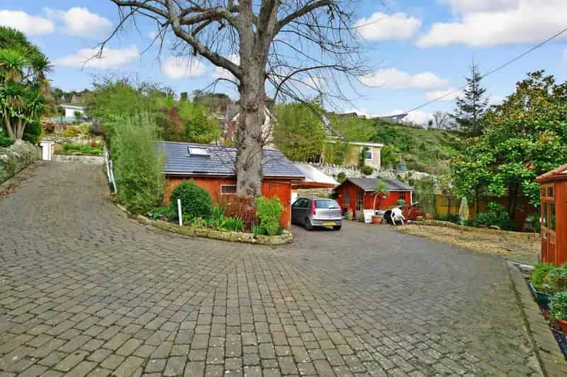 3 Bedroom Chalet Bungalow for Sale