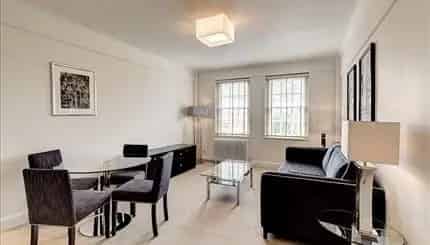 2 Bedroom Apartment Chelsea Private Garden