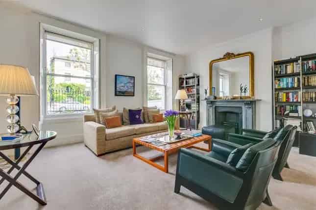 5 Bedroom Semi-Detached House for Sale in St Johns Wood