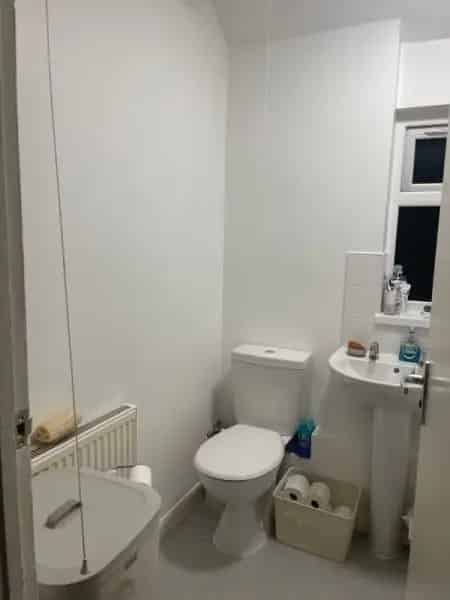 Family Home Near Elizabeth Line 2 Double 2 Single Bedrooms