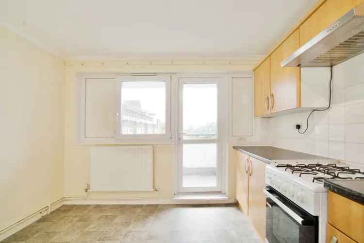 Split Level Maisonette Near Mile End Station Two Double Bedrooms