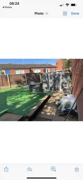 Flat For Rent in Charnwood, England