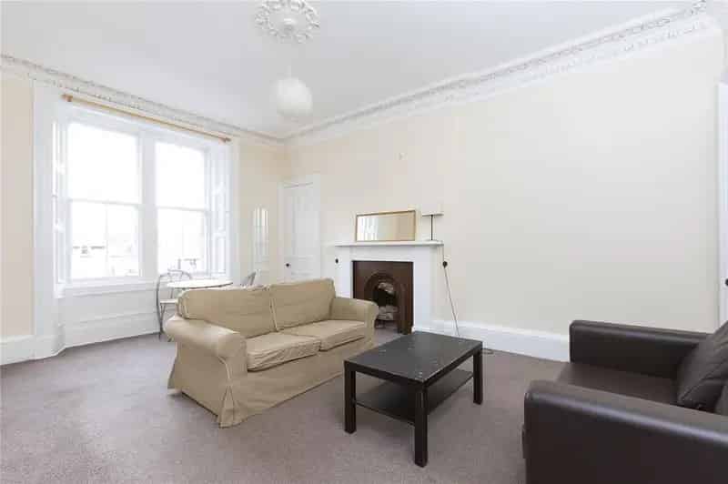 3 Bedroom HMO Flat to Rent in Edinburgh