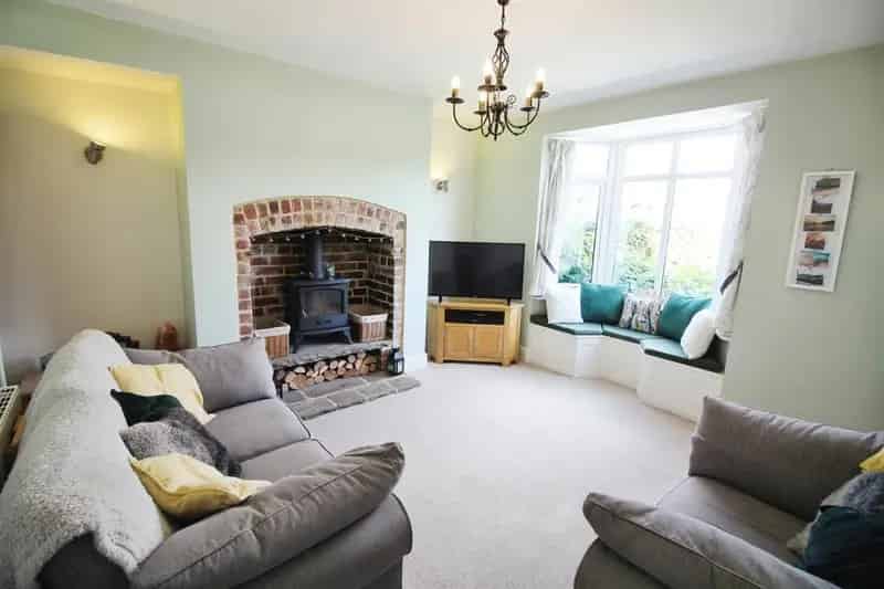 2 Bedroom Terraced House to Rent South Milford