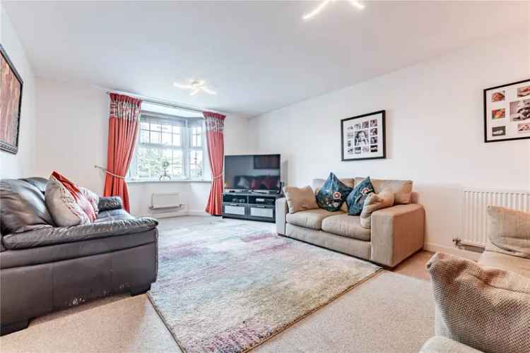 House For Sale in Wakefield, England