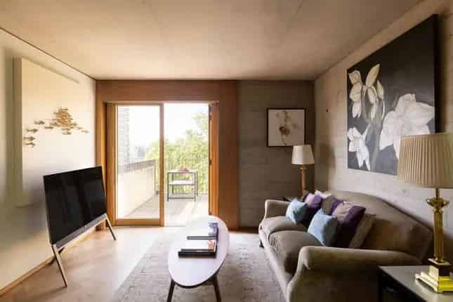 Luxury Bermondsey Apartment  2 Ensuites South Facing Balcony