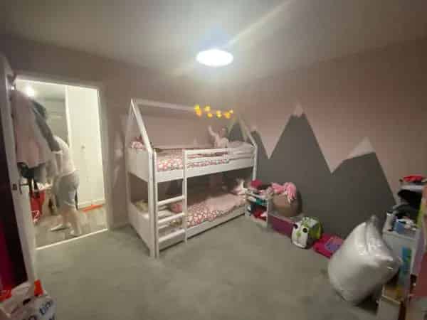 Large 2-Bedroom House Near Schools and Amenities
