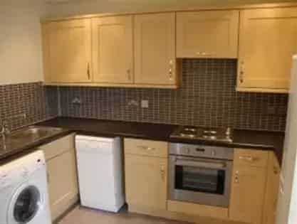 2-Bedroom 78m² Flat near Upper Clapton Station