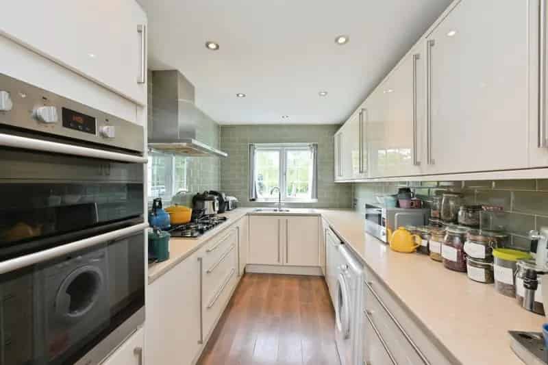 Four Bedroom Townhouse in Park View Hoddesdon