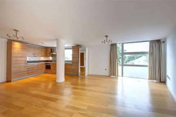 Wimbledon Village Duplex Apartment Two Bedrooms Parking