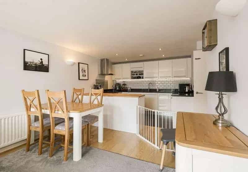 2 Bed Flat for Sale Royal Arsenal Riverside
