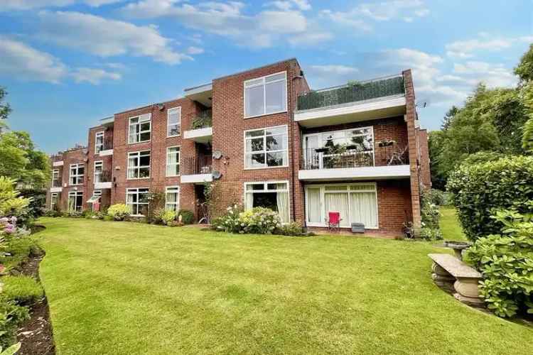 2 Bedroom Flat for Sale in Hale Village