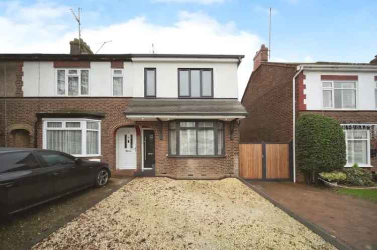 Four Bedroom Semi-Detached House Houghton Regis