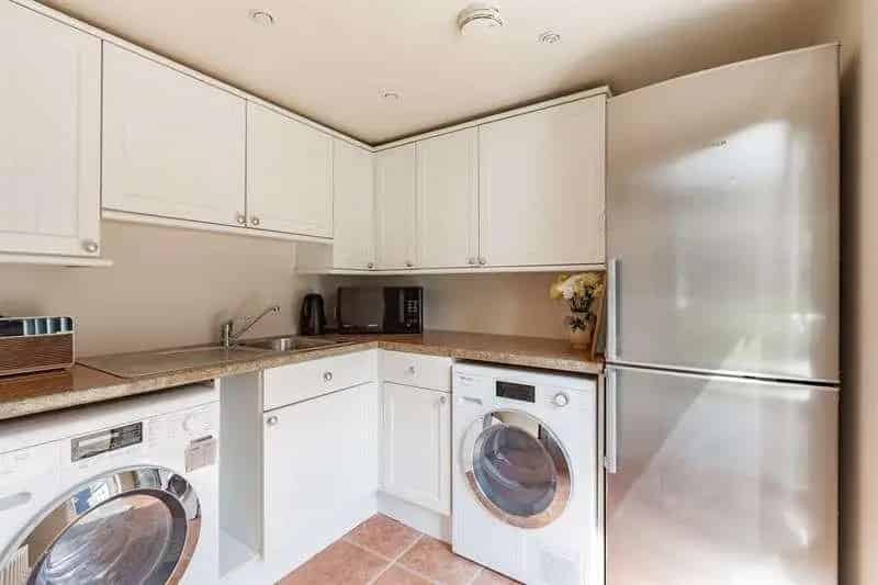 4 Bed House with Self Contained Annex Near Canterbury
