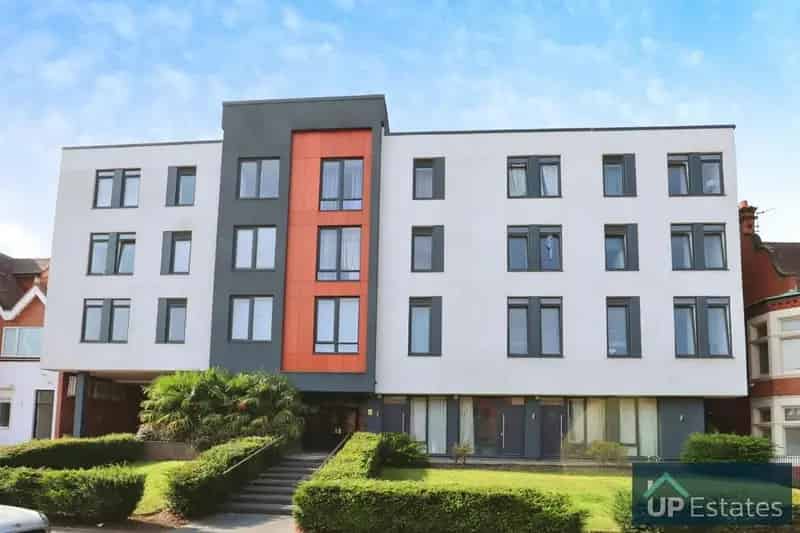 1 Bedroom Apartment to Rent in Coventry City Center