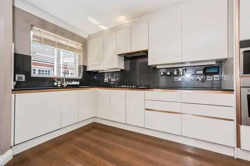 Seven Bedroom Detached House Chafford Hundred
