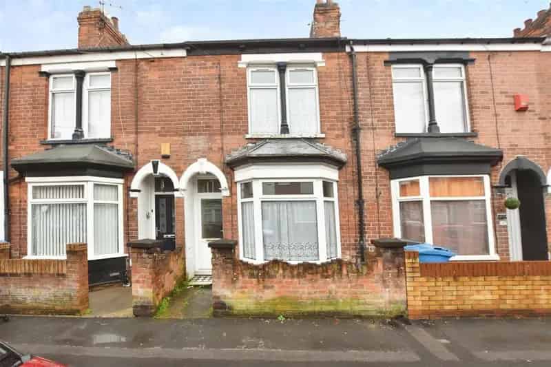 2 Bedroom Terraced House For Sale No Onward Chain