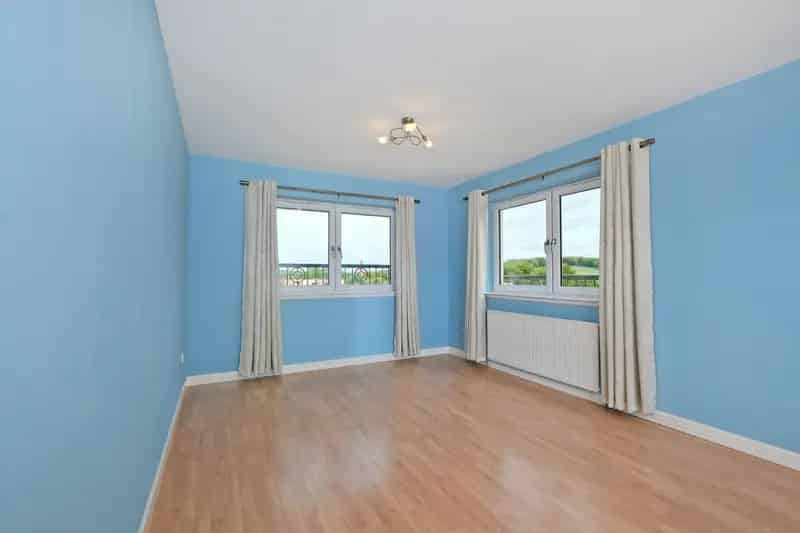 Stunning 2-Bedroom Apartment with Panoramic Views