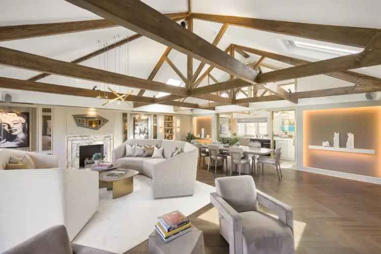 Luxury Belgravia Penthouse Apartment with Private Garden Views