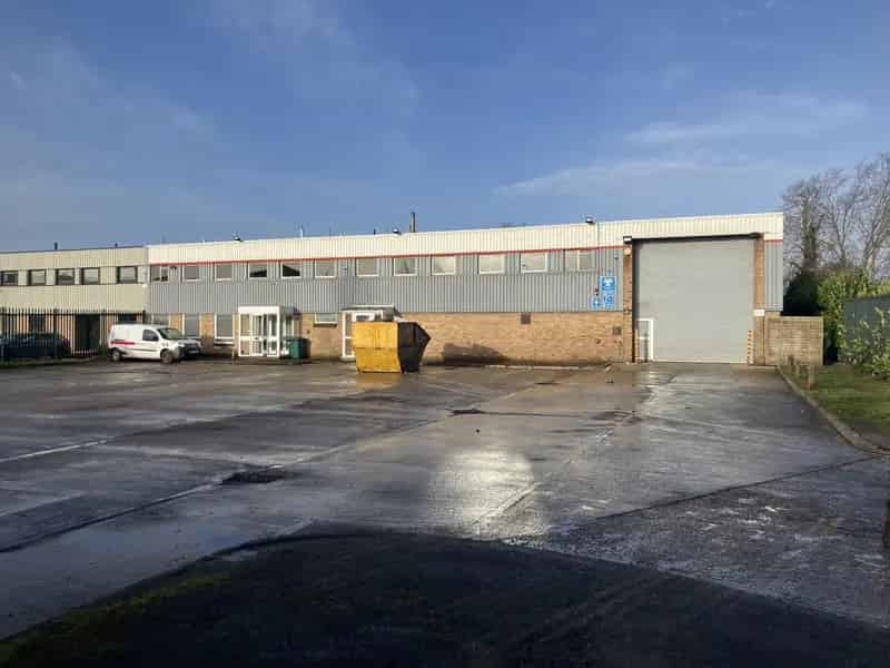 Industrial Warehouse Unit To Be Refurbished Abingdon A34