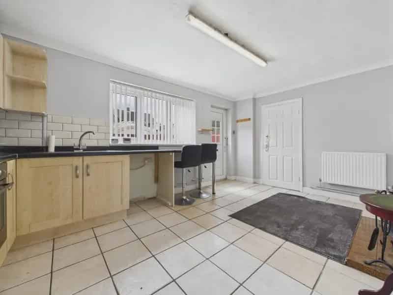 3 Bedroom House For Sale Near Chesterfield Royal Hospital