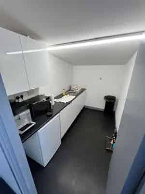 Industrial Unit to Rent Cardiff